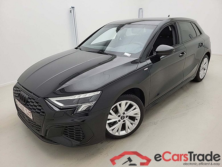 AUDI A3 SPORTBACK 30 TFSI S-LINE S-TRONIC
