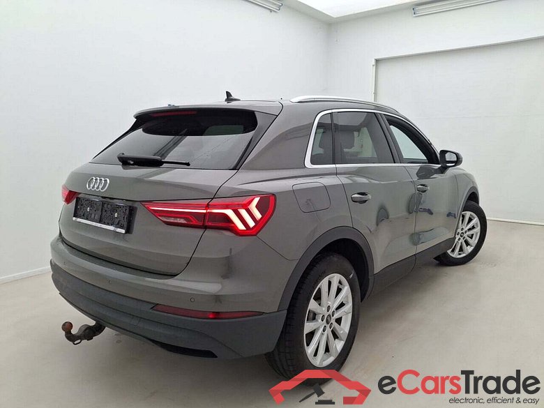 AUDI Q3 45 TFSIE S-TRONIC #2