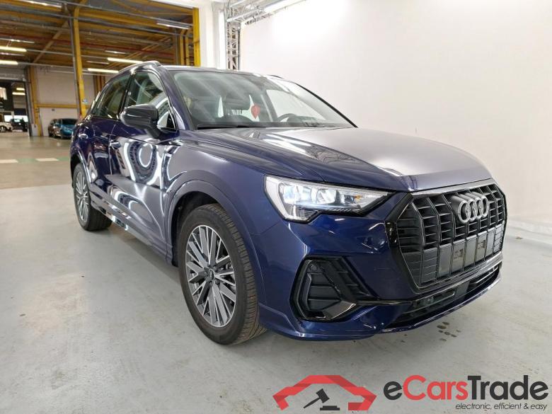 AUDI Q3 1.4 45 TFSI E S TRONIC S LINE #2