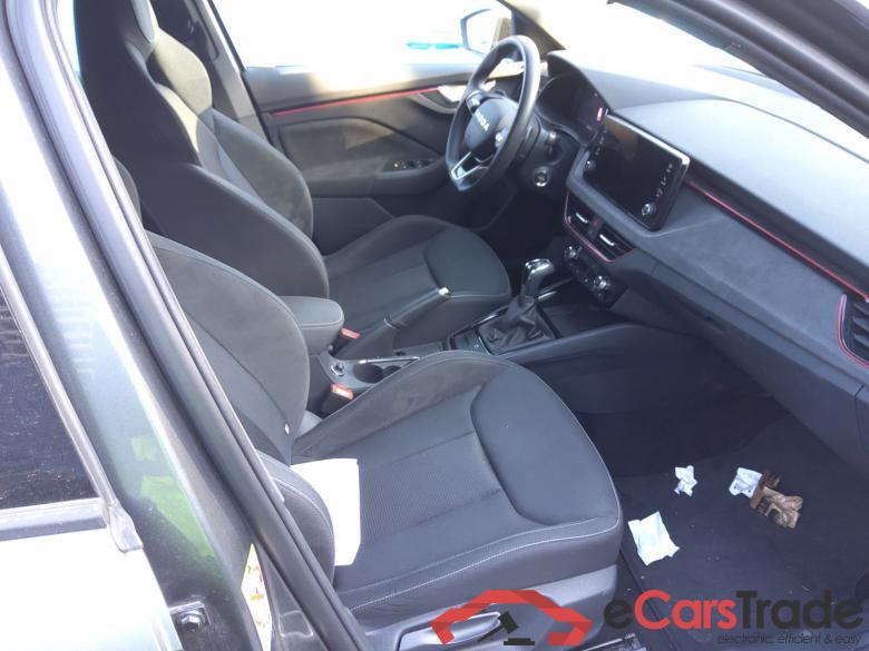 SKODA Kamiq 1.5 TSI 110kW (150CV) DSG 7 vel. Automático Sport #3