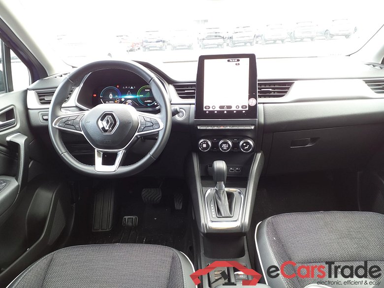 RENAULT Captur E-TECH 145 Techno BVA #4