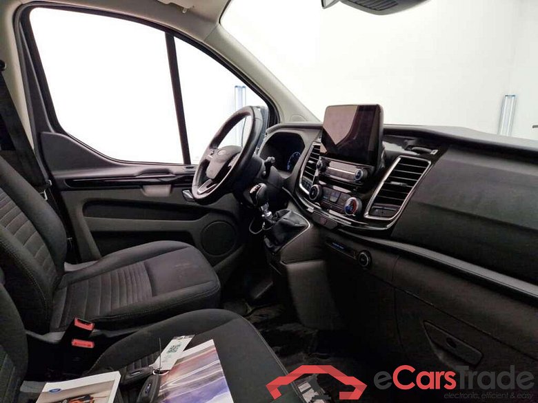 FORD Transit Custom 2.0 TDCI L2H1 Limited #3