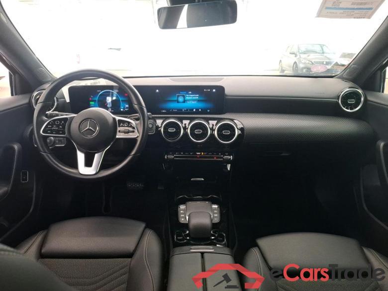 MERCEDES-BENZ Classe A Compact  2018  5P  Berline A 250 e Business Line 8GDCT #5