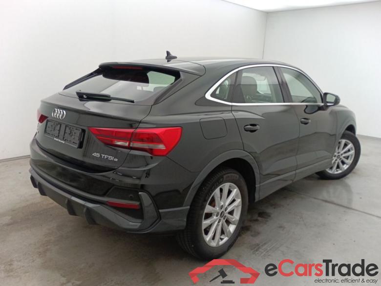 Audi Q3 Sportback 45 TFSI e S tronic 5d #2