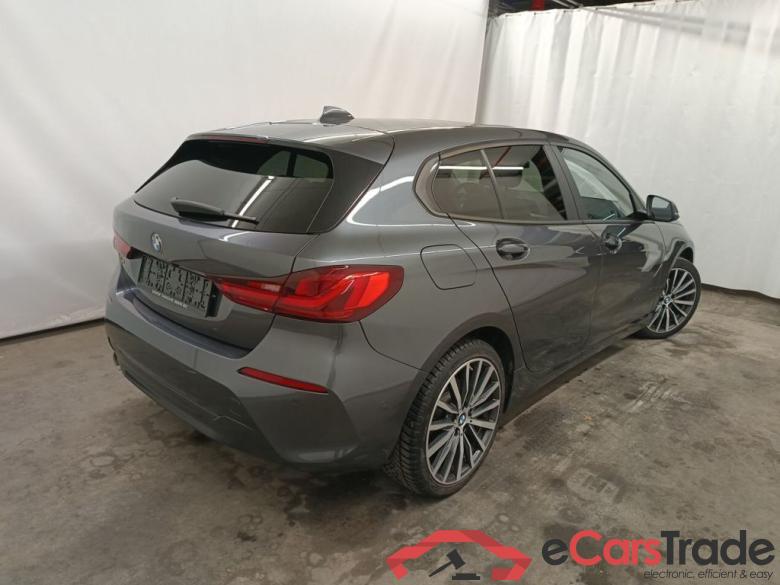 BMW 1 Reeks Hatch 118iA (103 kW) 5d #2