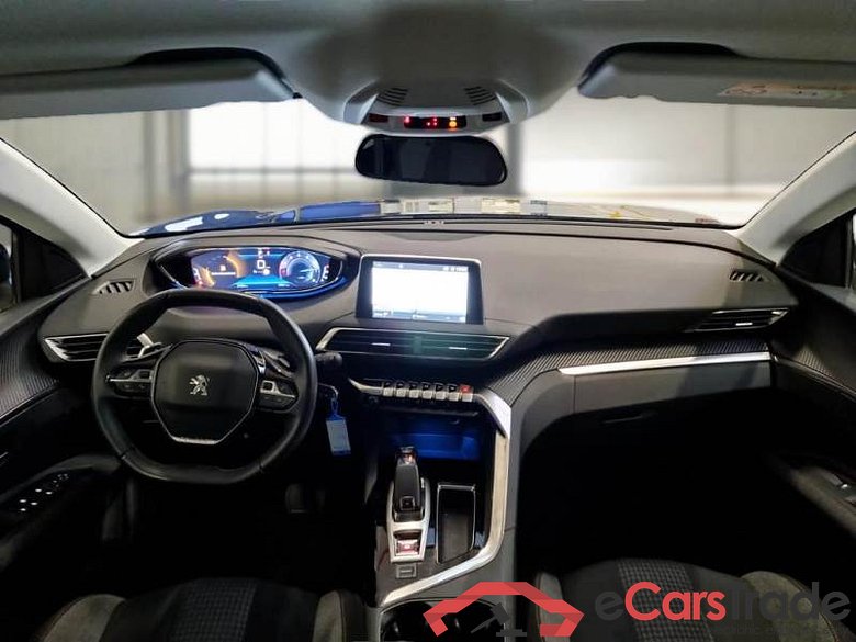 PEUGEOT 3008 / 2016 / 5P / SUV PURETECH TURBO 130 EAT8 SeS ACTIVE #3