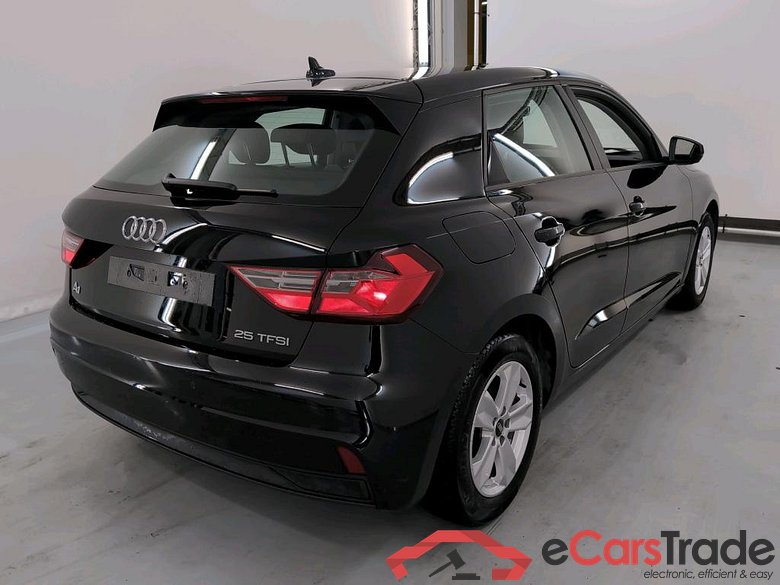 AUDI A1 SPORTBACK 1.0 25 TFSI ATTRACTION #4