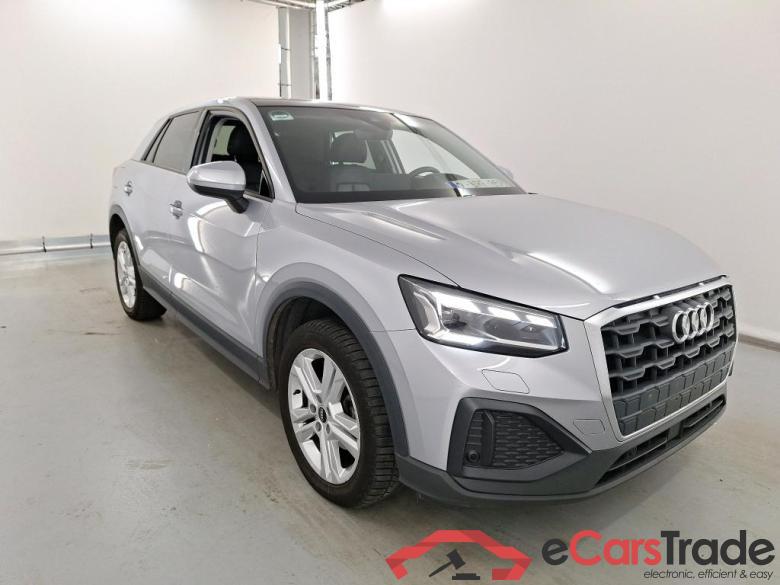AUDI Q2 2.0 30 TDI Platinum #2