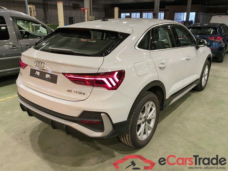 AUDI Q3 SPORTBACK 1.4 45 TFSI E S TRONIC S LINE #4