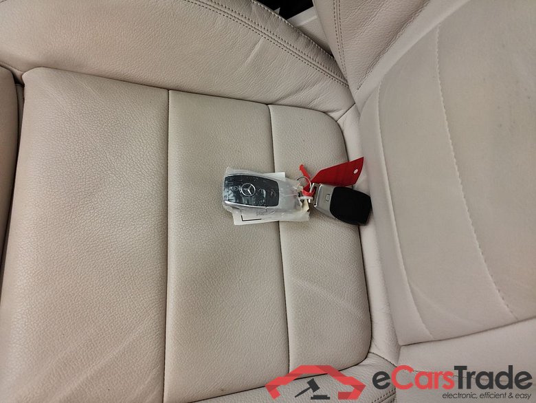 MERCEDES CLASSE E BREAK DIESEL (S213) - 2021 E 220 d 194 Business Solution 5d #4