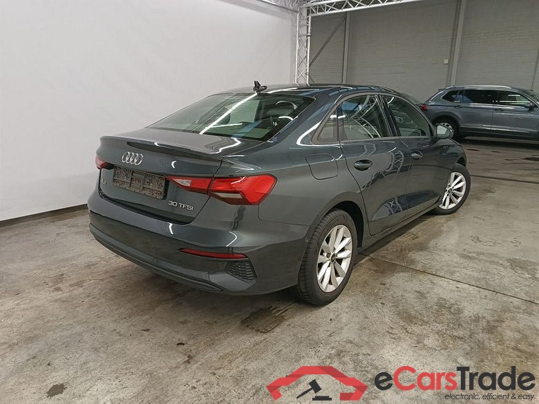 Audi A3 Berline 1.0 TFSi 30 81kW Attraction 4d #2