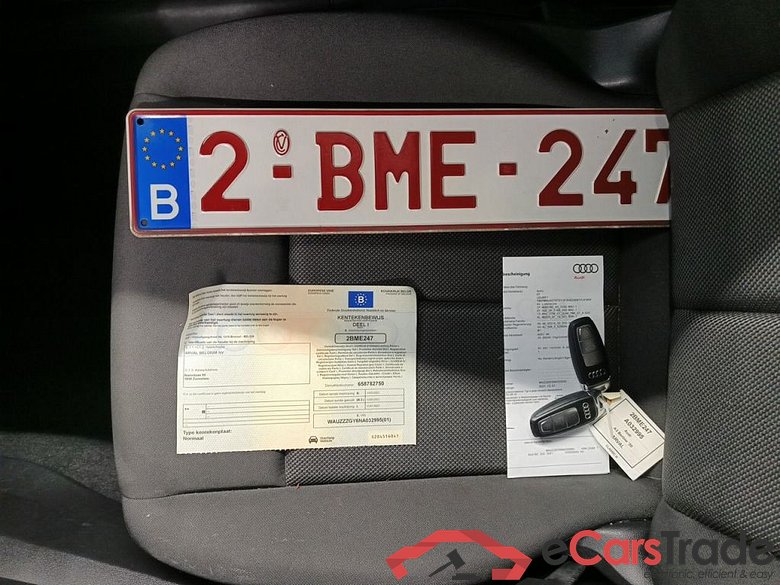 Audi A3 Berline 1.0 TFSi 30 81kW Attraction 4d #4