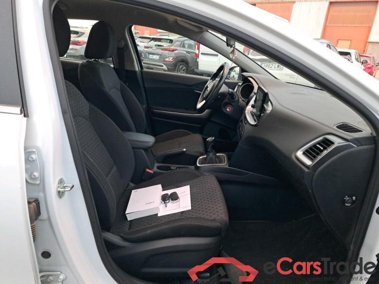 KIA XCeed / 2019 / 5P / todoterreno 1.0 T-GDi Drive 88kW (120CV) #6