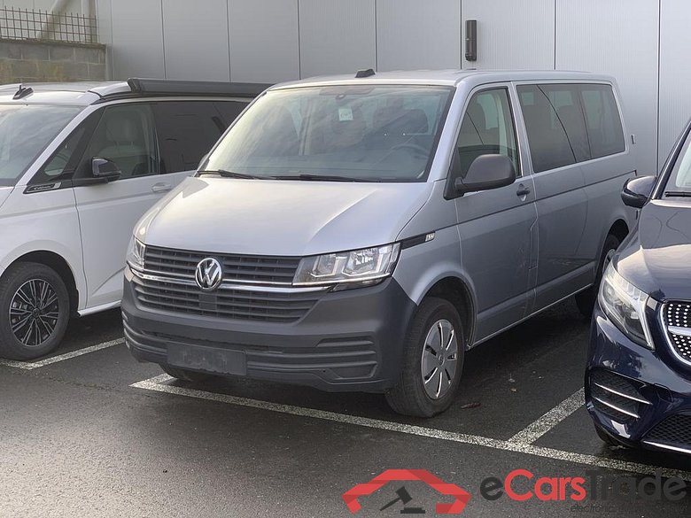 VOLKSWAGEN Transporter T6.1 1000 Combi Swb Transporter 2.0 TDi SCR BMT DSG (EU6d-TEMP) #1