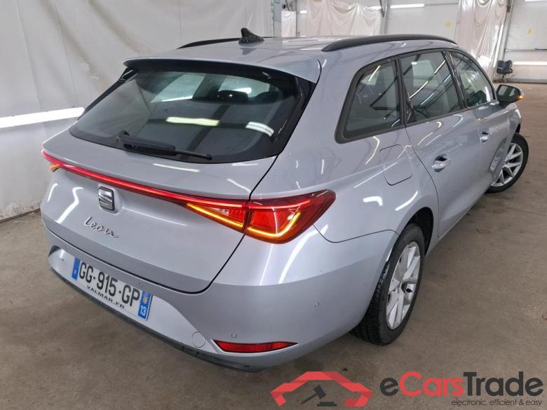 SEAT Leon Sportstourer / 2020 / 5P / Break 2.0 TDI 150 DSG S&S Style Business #3