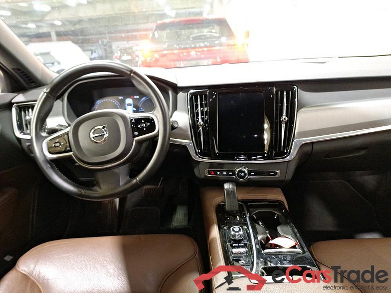 Volvo V90 2.0 T8 Plug-In Hybrid Momentum Pro AWD Aut. LED-Xenon Virtual ACC Navi Leather KeylessGo Klima PDC ... #6