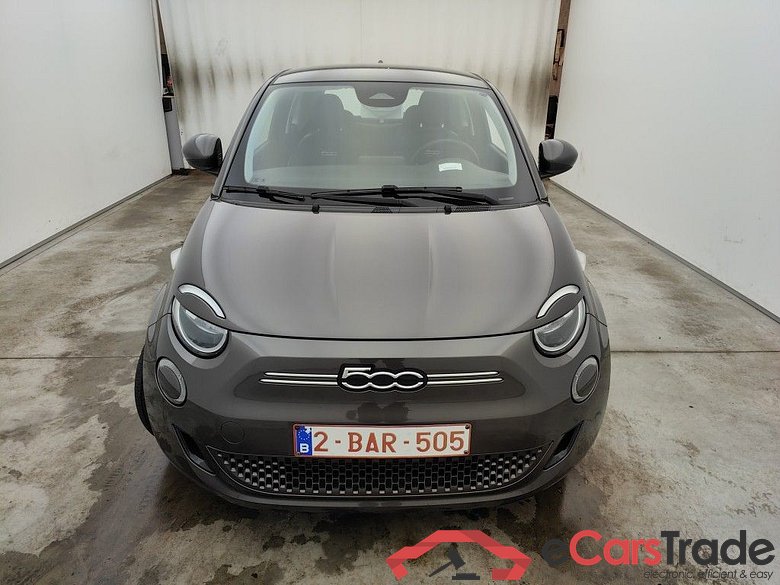 Fiat 500 500e 42 kWh Passion 3d #5