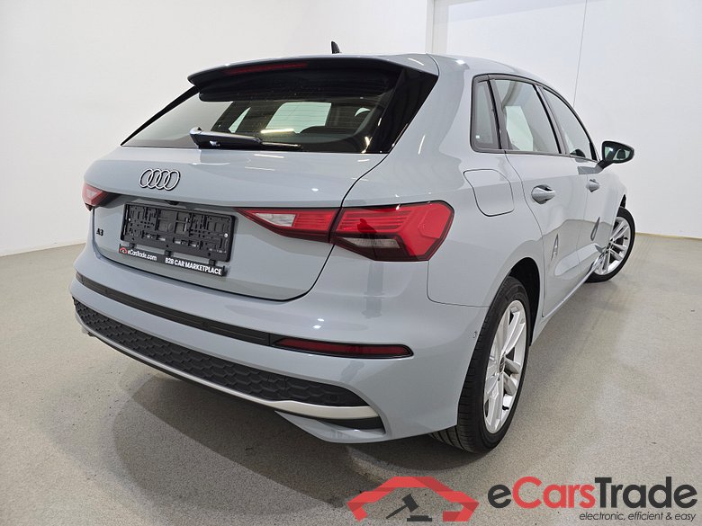 Audi A3 Sportback 1.5 35 TFSI Design Aut. LED Virtual Navi KeylessGo Camera Klima PDC ... #4