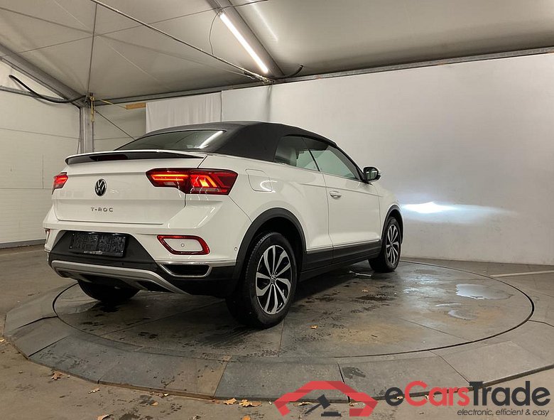 VOLKSWAGEN T-Roc Cabriolet New T-Roc Cabrio Style 1.5 OPF ACT 110 kW (150 ch) 6 vitesses manuel #2