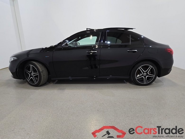 Mercedes A 250e Plug-In Hybrid Limo AMG Night Aut. Pano LED-MultiBeam Widescreen Burmester Ambient Navi 1/2 Sport-Leather-Alcantara KeylessGo Camera Klima PDC ... #2