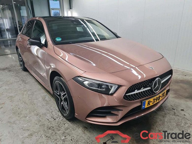 MERCEDES-BENZ A-klasse 250 e AMG Line #5