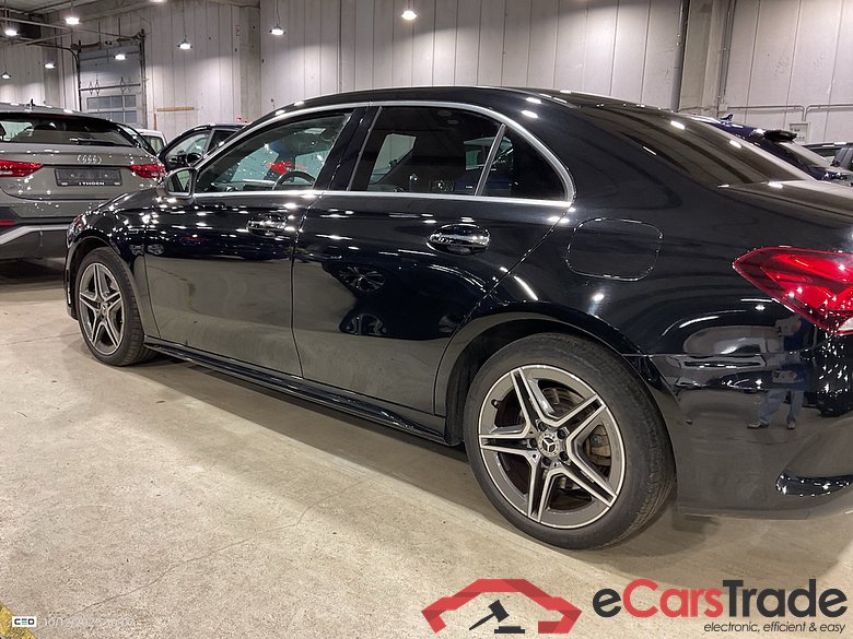 MERCEDES-BENZ CLASS A SEDAN (V177) A 250 e PHEV #3