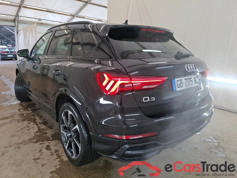 AUDI Q3 / 2018 / 5P / SUV 45 TFSI E 245 S TRONIC S LINE #2