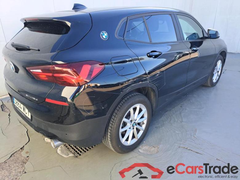 BMW X2 / 2017 / 5P / todoterreno sDrive18d #2