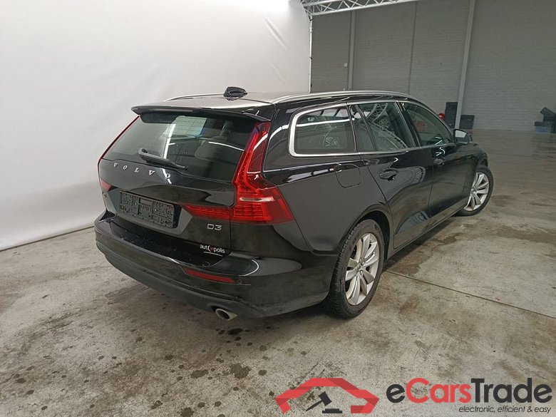 VOLVO V60 DIESEL - 2018 2.0 150 D3 Momentum Pro Geartronic 5d #2