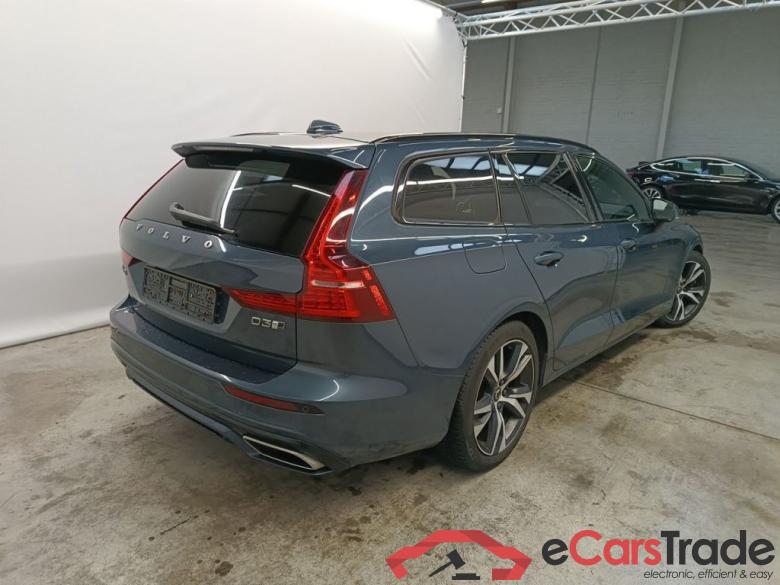 VOLVO V60 DIESEL - 2018 2.0 D3 150 AWD R-Design Geartronic 5d #2