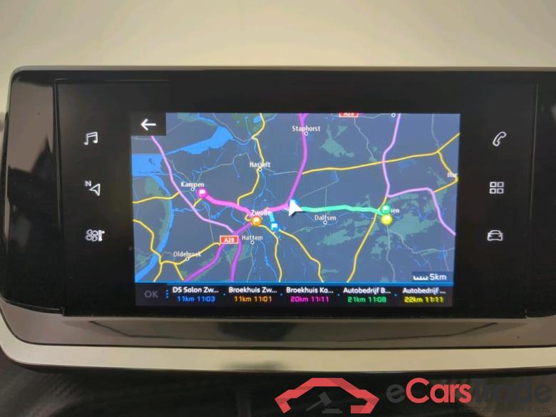 PEUGEOT 208 55 kW #3