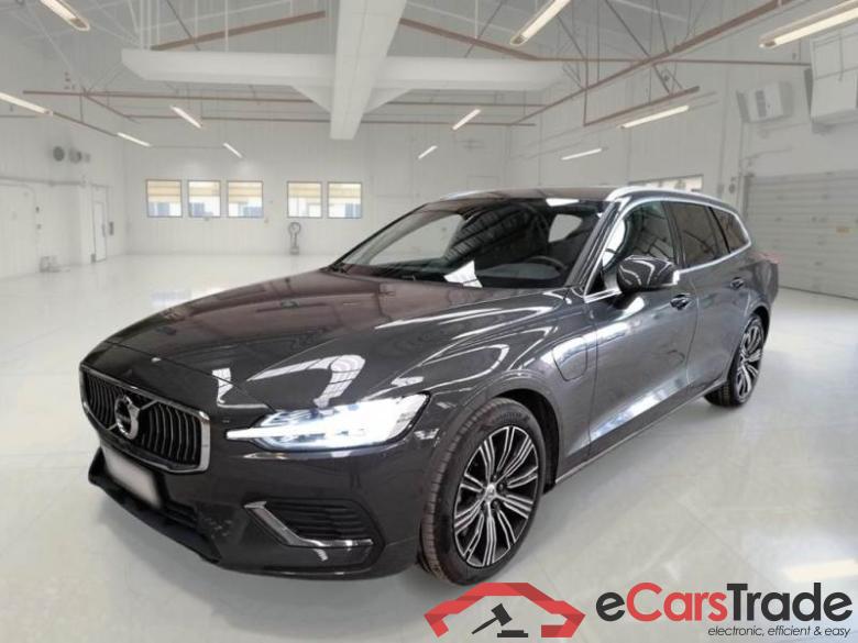 VOLVO V60 / 2019 / 5P / STATION WAGON T6 PLUG-IN AWD AUTOM.INSCR.EXPR. #1