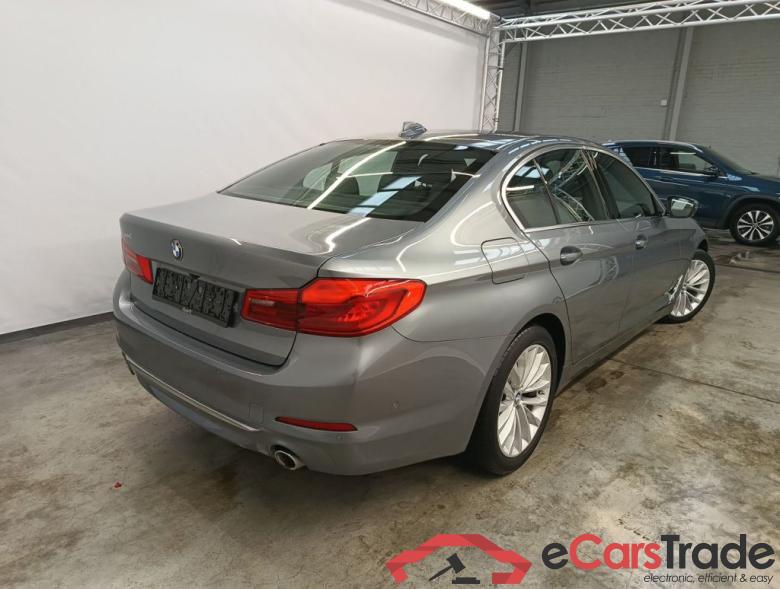 BMW 5 Reeks Berline 520d 120kW Aut. 4d #2