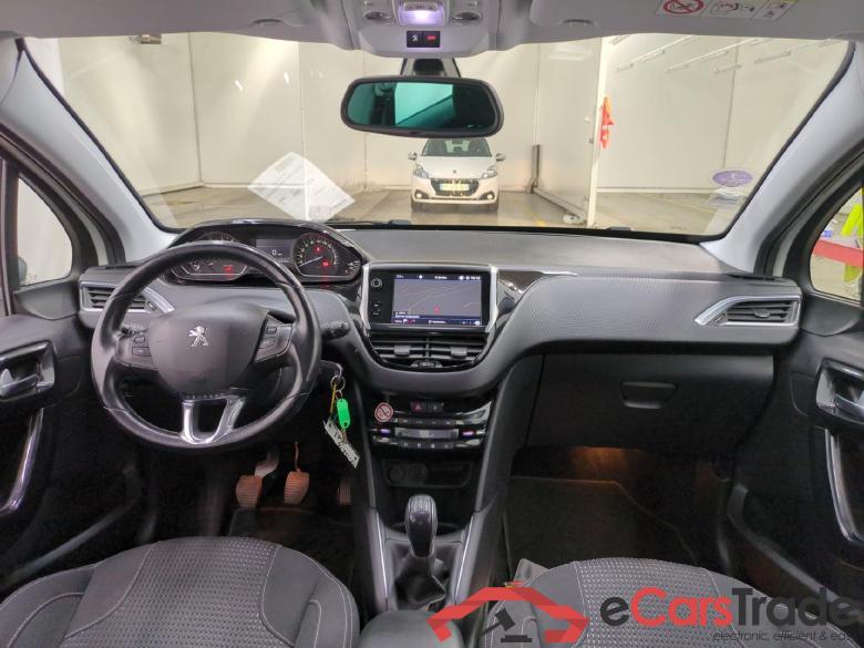 208 Allure Business 1.2 PureTech 110CV BVM5 E6 #5