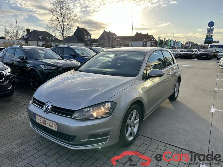 VOLKSWAGEN Golf VII Golf  Highline 1.6 TDI BlueMotion Technology 77 kW (105 pk) 5 versnellingen manueel #1