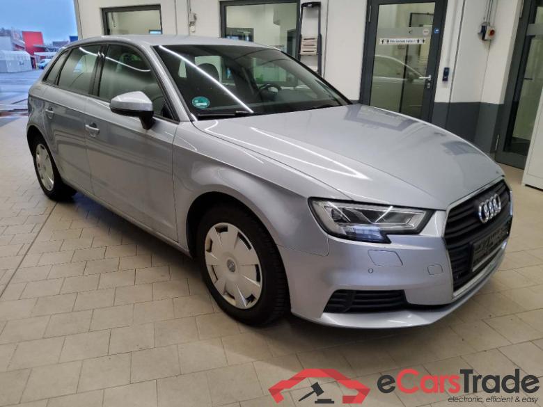 Audi A3 Sportback (8VF)(04.2016->) DE - LimS5 1.6 TDI EU6, Sportback basis, 2017 - 2018 #2