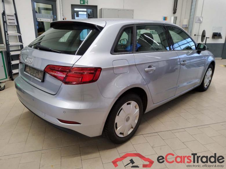 Audi A3 Sportback (8VF)(04.2016->) DE - LimS5 1.6 TDI EU6, Sportback basis, 2017 - 2018 #3