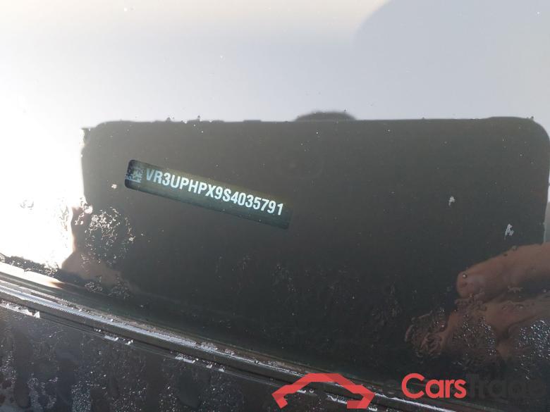 PEUGEOT 208 5P HYBRID 100 eDCS6 Automático Allure #5