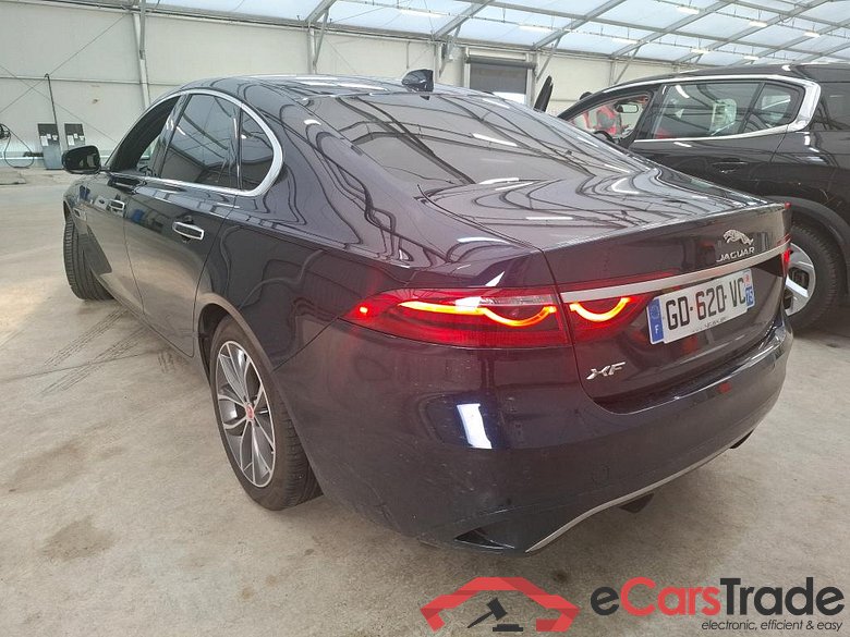 Jaguar XF 2.0 D200 Mild-Hybrid AWD Aut. LED-Xenon Sport-Leather Navi-Pro KeylessGo Camera Klima PDC ... #4