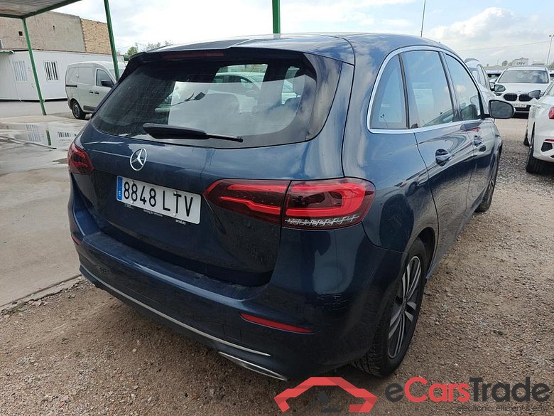MERCEDES-BENZ Clase B / 2019 / 5P / monovolumen compacto B 180 d #2
