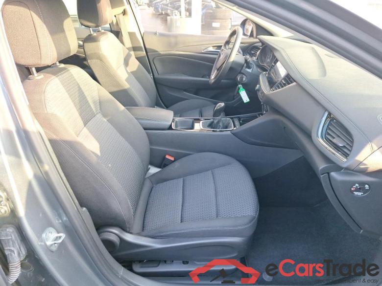 OPEL - OPE INSIGNIA GRAND SPORT Turbo D 122PK Business Edition & Winter Pack & Driving Assistance & Park & Go & Multimedia Nav #3