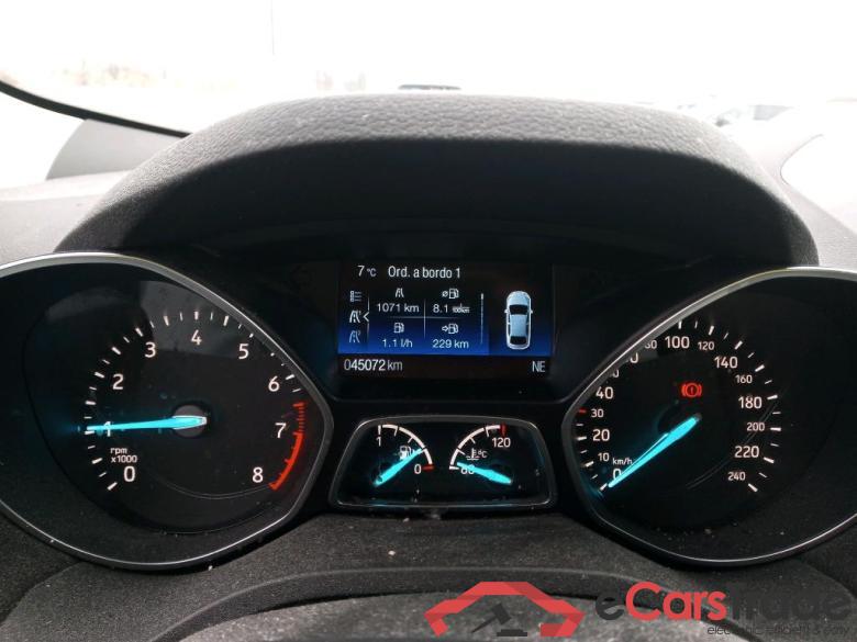 FORD Kuga / 2016 / 5P / todoterreno 1.5 EcoBoost 88kW 4x2 Trend+ (CX) #4