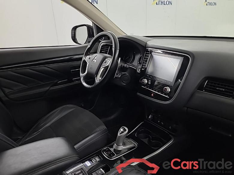 MITSUBISHI Outlander PHEV Intense+ 5D 165kW uitlopend #6