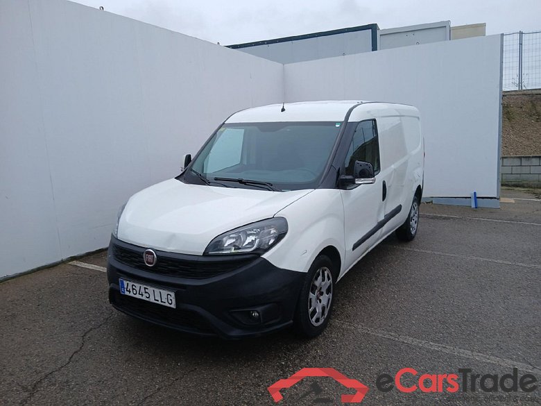 FIAT Doblò Cargo/2015/4P/furgón derivado de turismo Cargo XL Base Plus 1.6 Mjet 78kW (105CV) #1