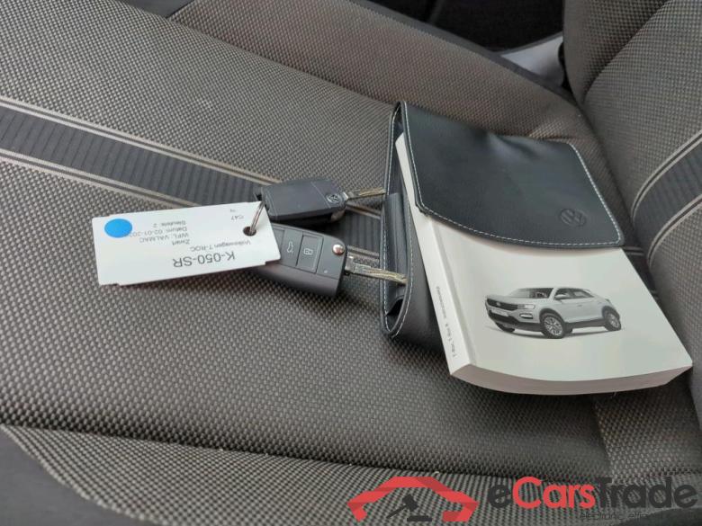 VOLKSWAGEN T-Roc 81 kW #6