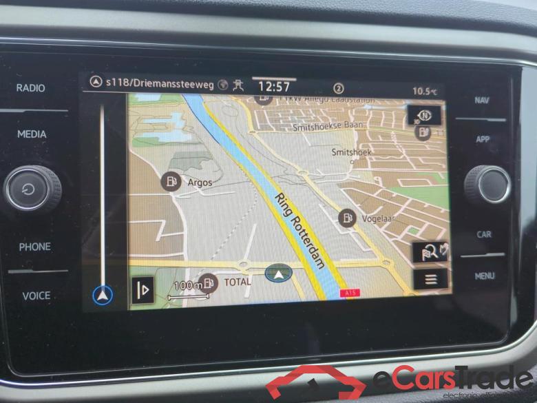 VOLKSWAGEN T-Roc 81 kW #3