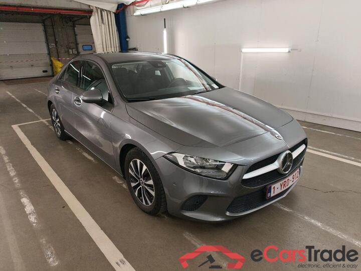 Mercedes A-Klasse Limousine A-Klasse Limousine A 180 Business Solution 100kW/136pk  4D/P Auto-7 #2