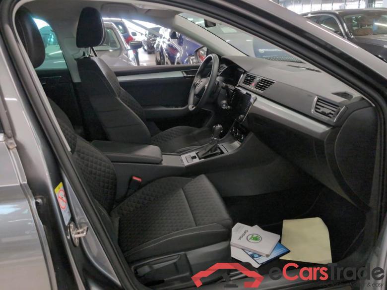 SKODA - SKO SUPERB COMBI 1.4 TSI iV 218PK DSG6 Ultimate Pack Clever & Adaptive Cruise Control  * HYBRID * #3