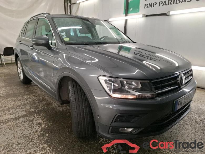 VOLKSWAGEN Tiguan / 2016 / 5P / SUV 2.0 TDI 150 BVM6 Confortline Business #4