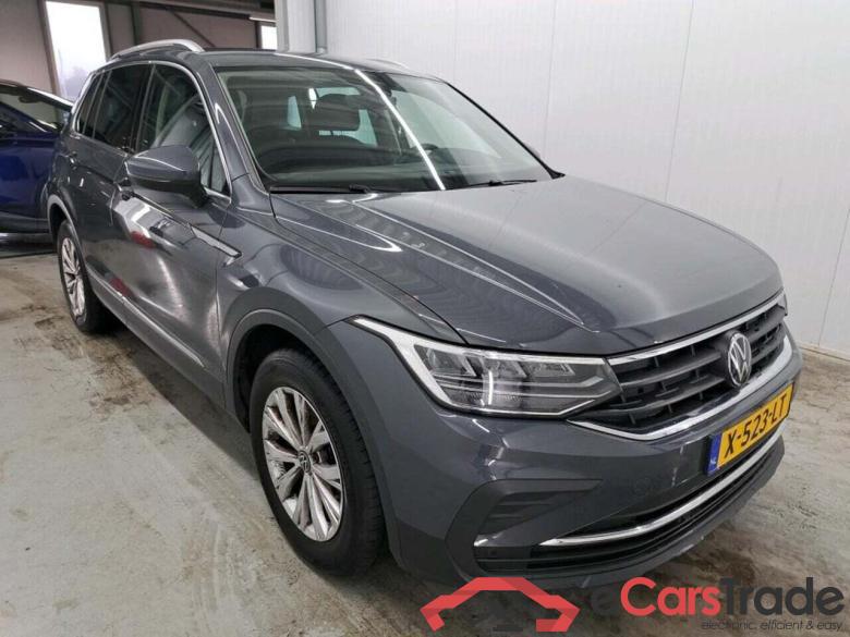VOLKSWAGEN Tiguan 1.5 TSI Life Bns #5